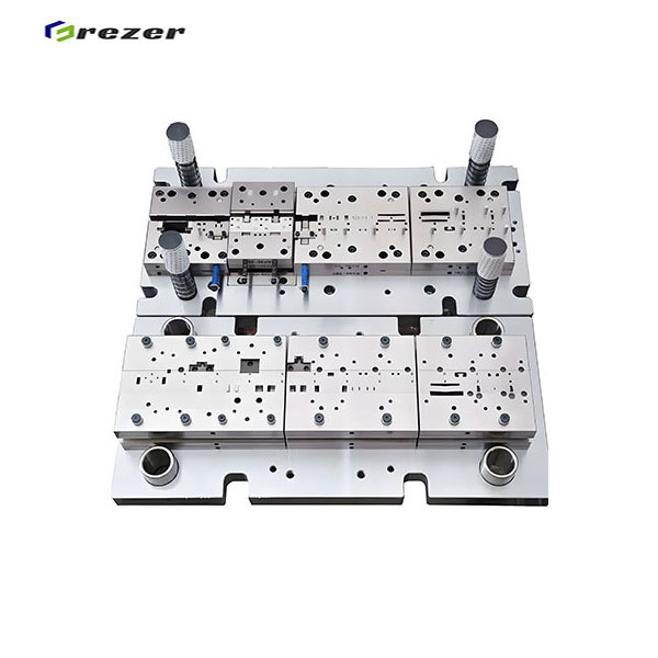 Small High Precision Multi Stage Aluminum Die Casting Mold with ± 0.02mm Tolerance and 8418 Material for Automotive Parts